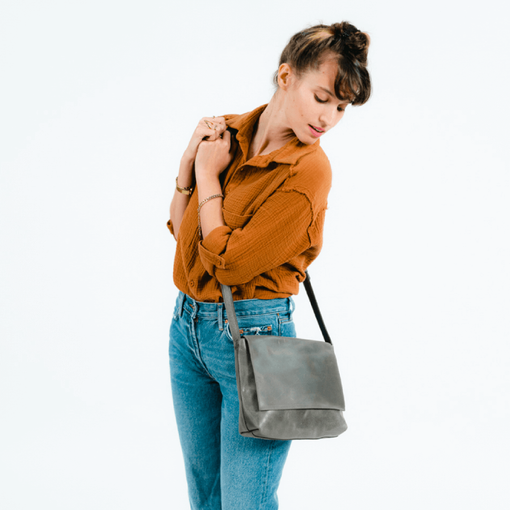 Small Leather Bag, Crossbody Bag, Gray Leather Bag, Personalized Leather Messenger Bag, Mini Crossbody Bag, Messenger Bag For Woman, Satchel,Italian Leather Messenger Bags For Women
