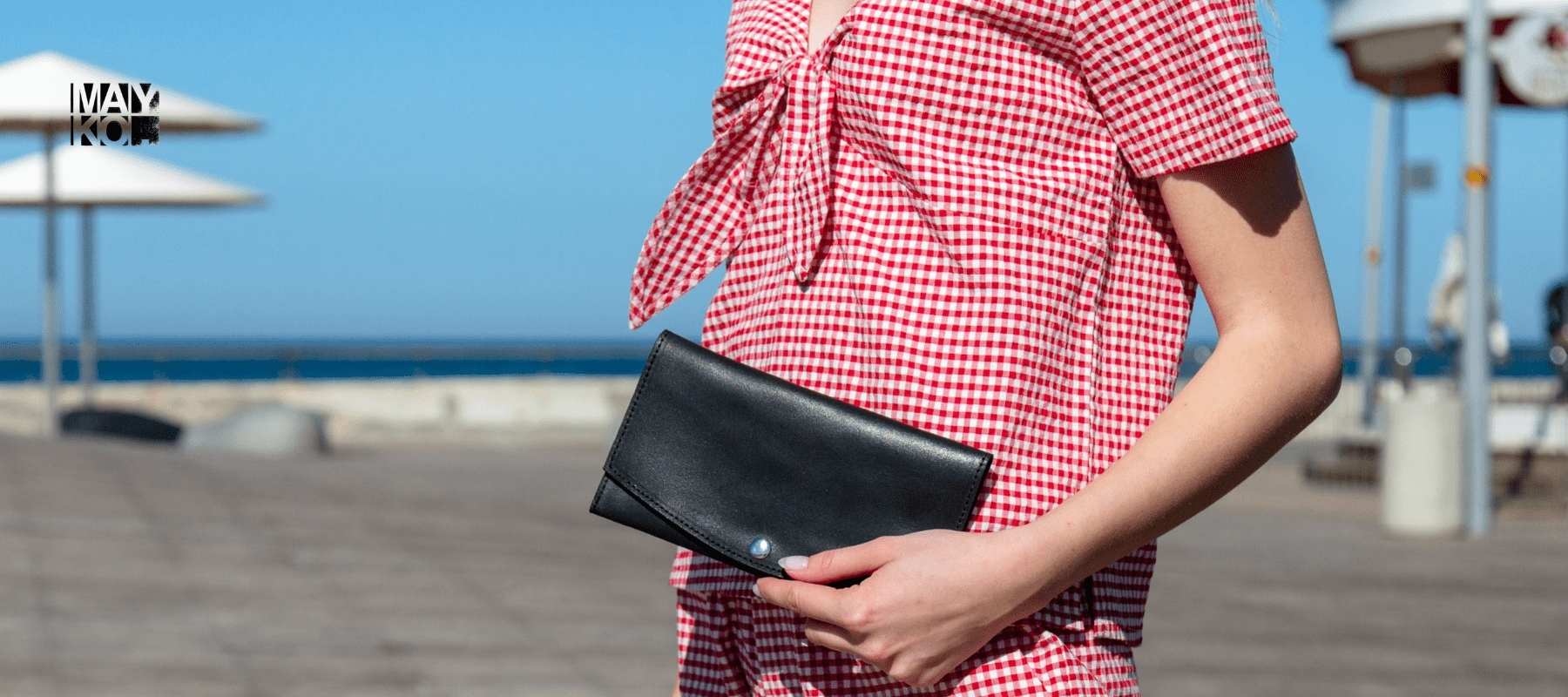Personalize Our Handmade Leather Wallets For The Perfect Gift