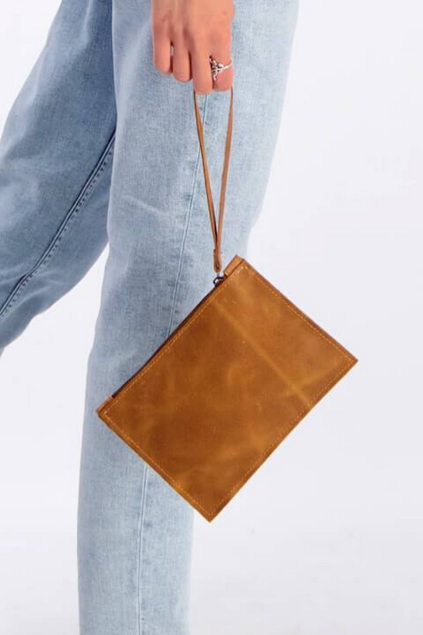 Pétillante leather clutch bag