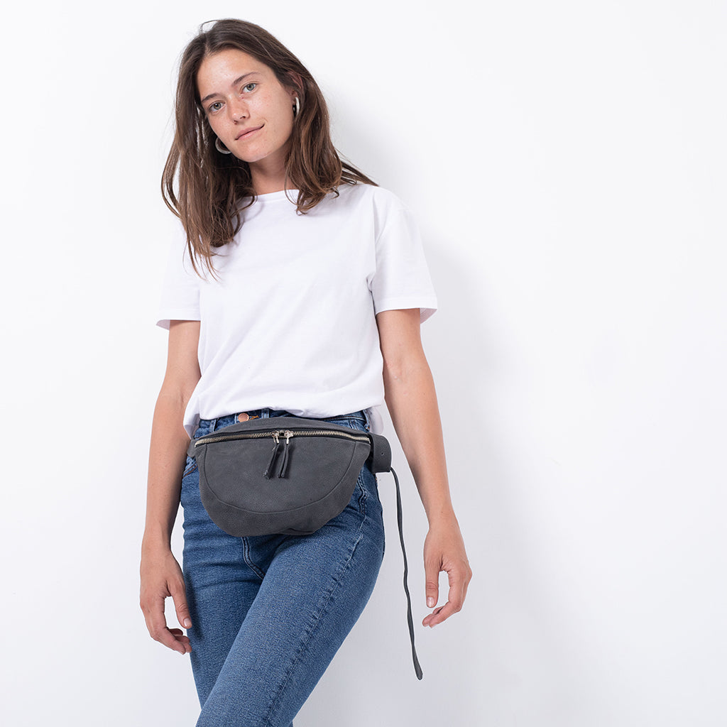 DIY Mini Belt Bag From Old Jeans - Denim Waist Bag Purse Bag