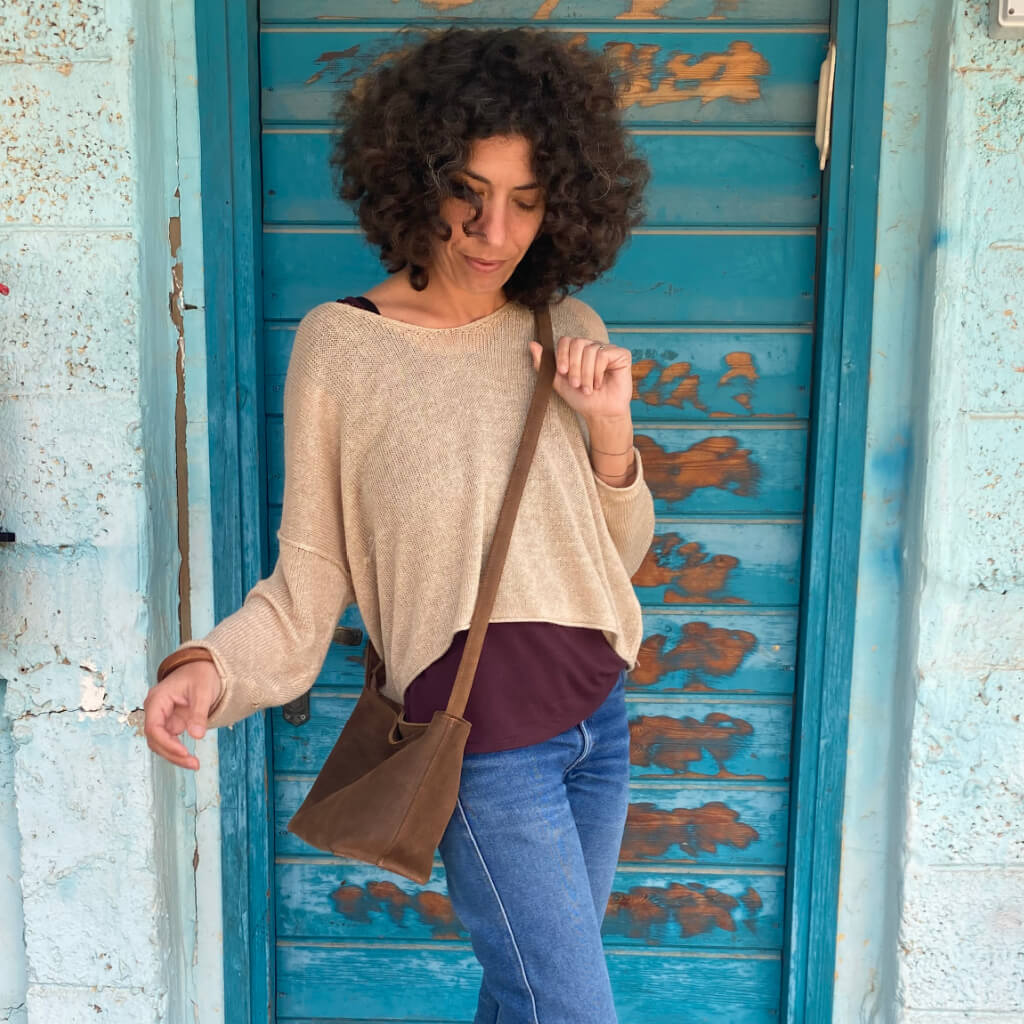 SUEDE LEATHER SHOULDER POUCH ポーチ Leather Zipper Pouches - Axe and Awl Leatherworks