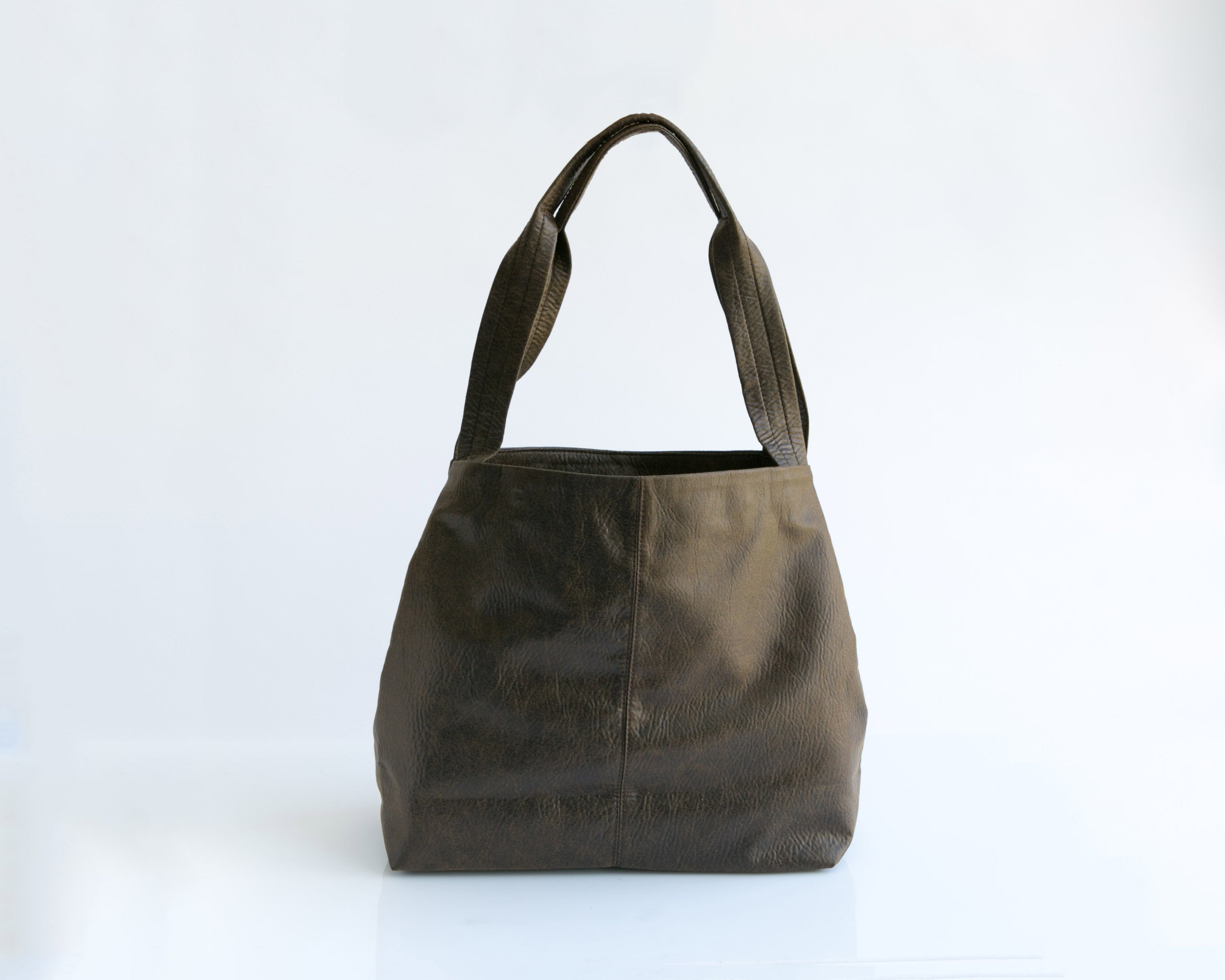 Vegan Faux Leather Tote, Best Vegan Handbag Brand | Mayko Bags DistressedBrown